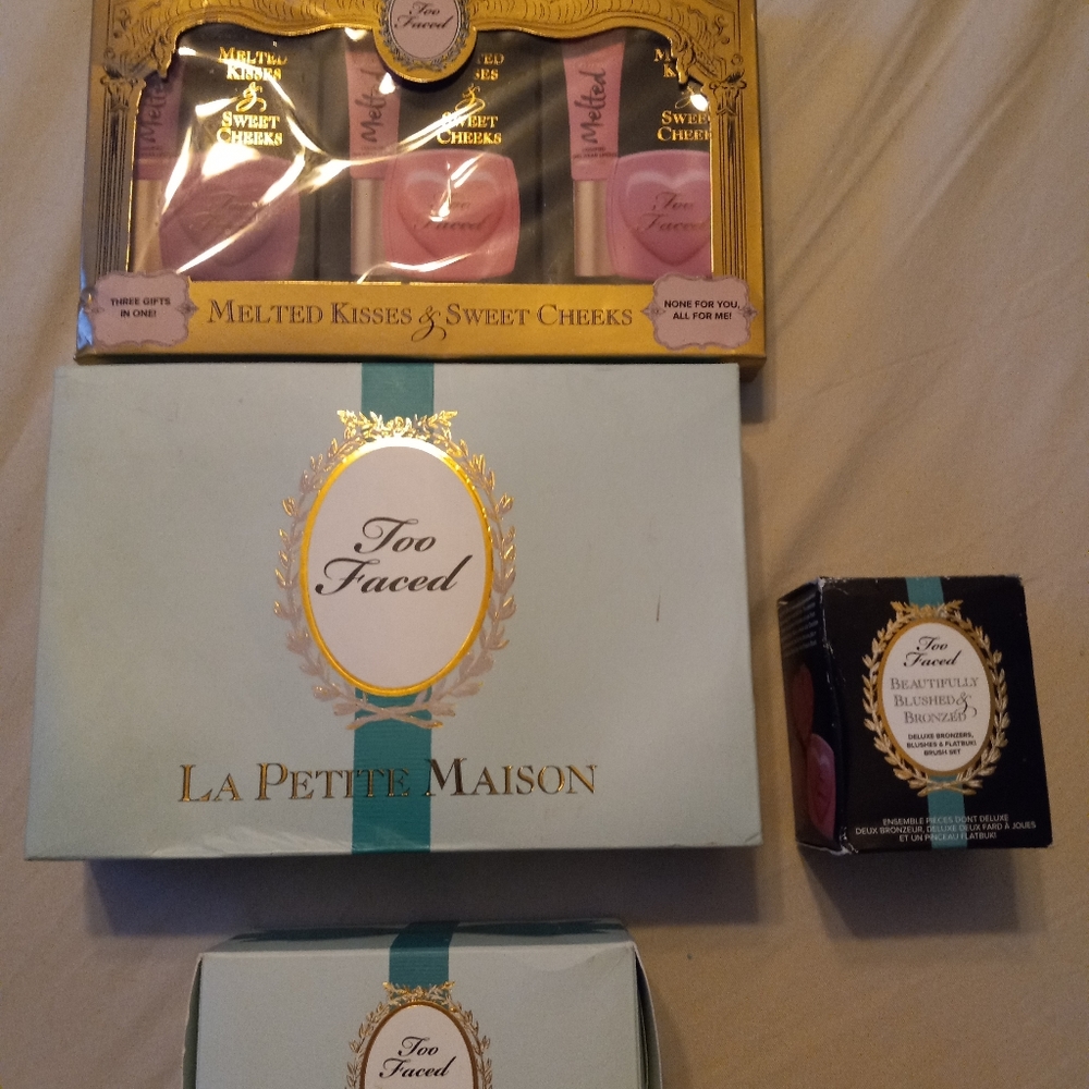 4 PC Too Faced Bundle Lot